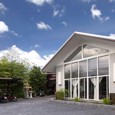 The Lantern Hostel, Chalong ,Phuket Kültér fotó