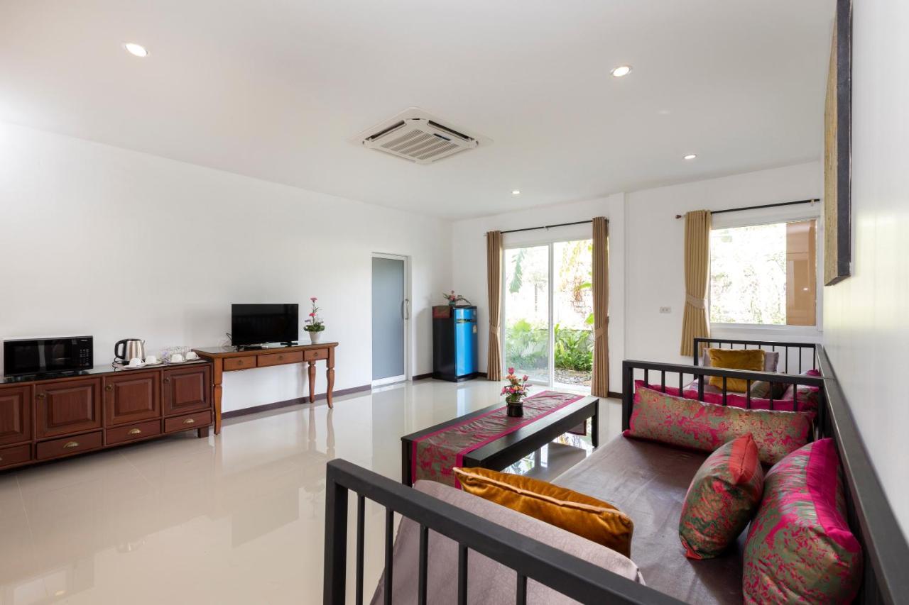 The Lantern Hostel, Chalong ,Phuket Kültér fotó