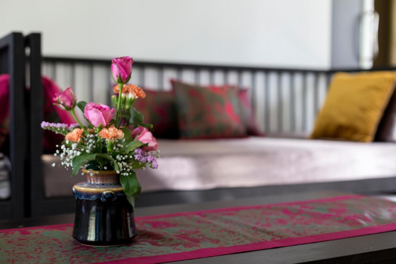 The Lantern Hostel, Chalong ,Phuket Kültér fotó